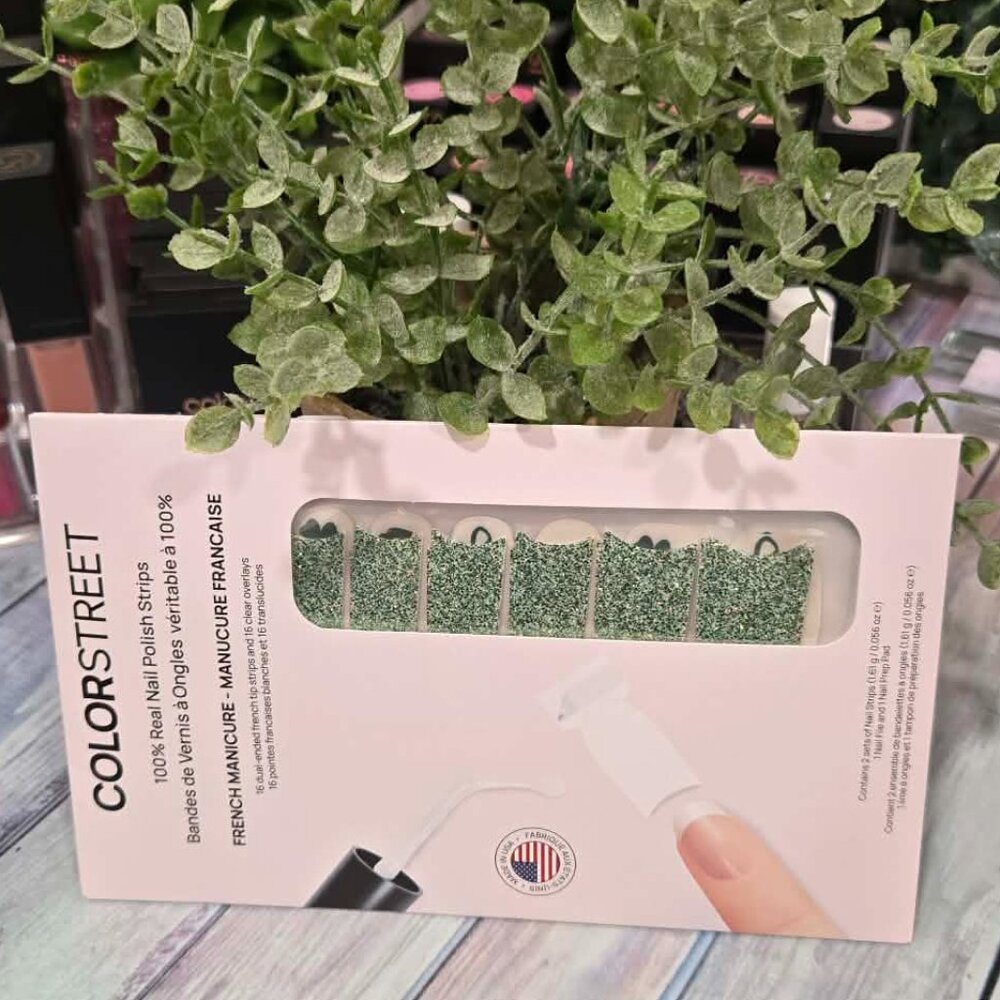 Color Street St Patrick's Day Press On Nail Design